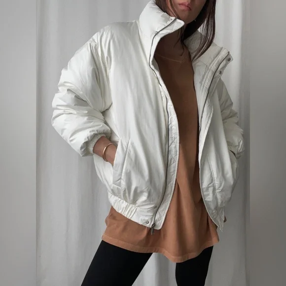 BROOKLYN QUILTED JACKET — In Lt Cream - Picture 9 of 11